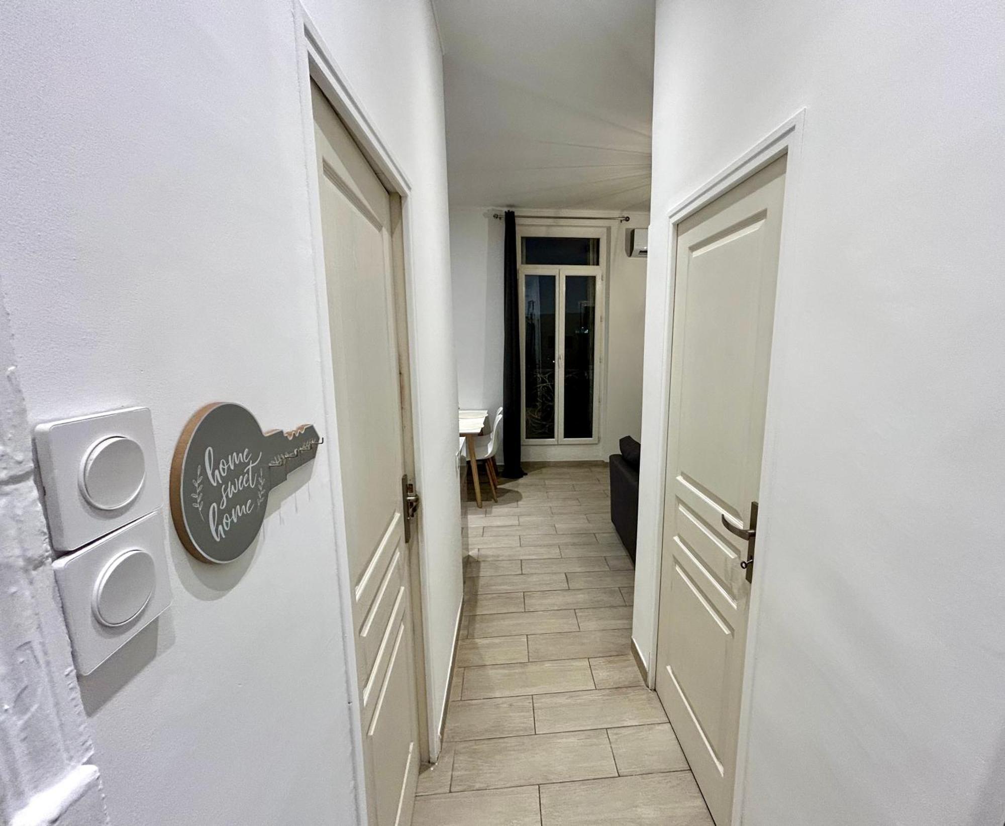 Lumineux 2 Pieces - Centre-Ville Climatise - Netflix Prime Canal - Bien Place Marseille Ngoại thất bức ảnh